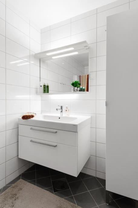 Stor Og Moderne Leilighet I Indre Arna Bergen Gratis Parkering!! Exterior foto