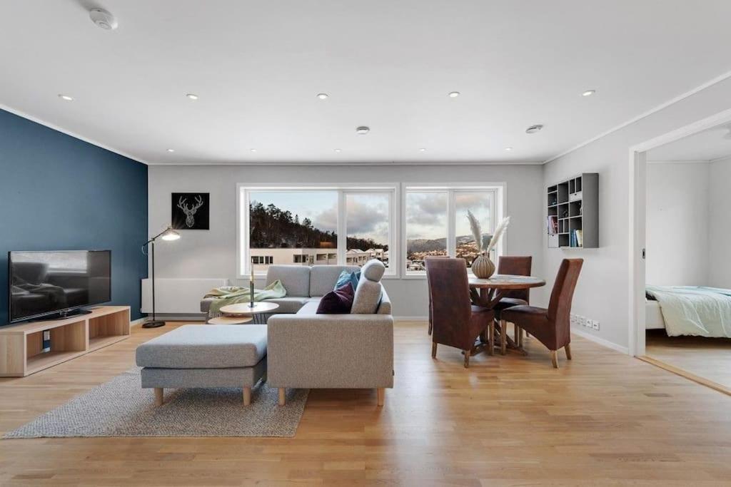 Stor Og Moderne Leilighet I Indre Arna Bergen Gratis Parkering!! Exterior foto